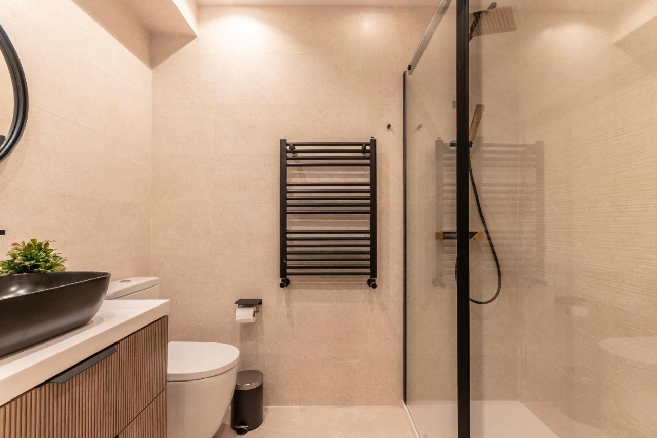 New! Lovely 4-Bedroom Loft In Bilbao Dış mekan fotoğraf