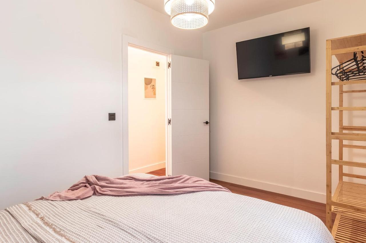 New! Lovely 4-Bedroom Loft In Bilbao Dış mekan fotoğraf